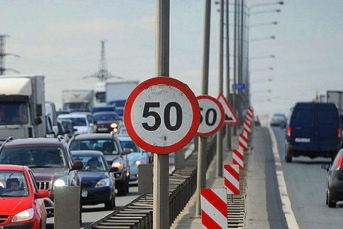 Не досить обмежити швидкість на дорогах – потрібно запровадити контроль за швидкістю, – експертка Не досить обмежити швидкість на дорогах – потрібно запровадити контроль за швидкістю, – експертка