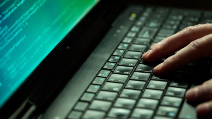 В СБУ розповіли, як протидіяти інформаційній війні в сучасному світі В СБУ розповіли, як протидіяти інформаційній війні в сучасному світі