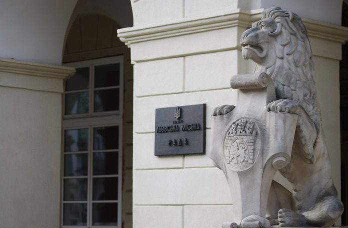 У Львівській мерії запевняють, що постраждалі від нападів роми отримали всю необхідну допомогу У Львівській мерії запевняють, що постраждалі від нападів роми отримали всю необхідну допомогу