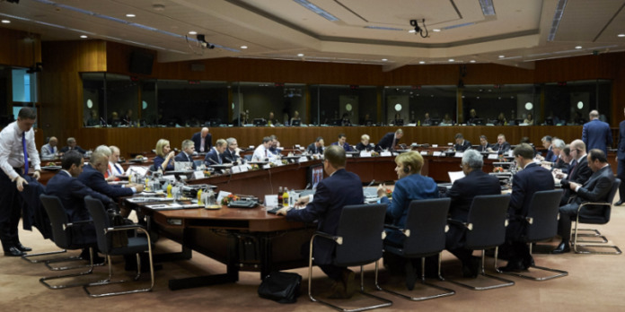 Євросоюз продовжив санкції проти Росії Євросоюз продовжив санкції проти Росії