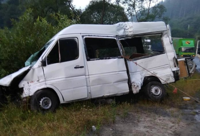 У ДТП на Львівщині загинув священик УПЦ (КП) У ДТП на Львівщині загинув священик УПЦ (КП)