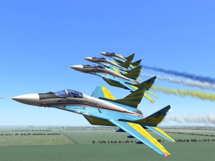 У День Незалежності над Хрещатиком пролетить військова авіація У День Незалежності над Хрещатиком пролетить військова авіація