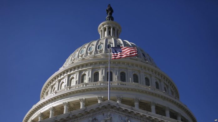 Сенатори США представили законопроект, що посилює антиросійські санкції Сенатори США представили законопроект, що посилює антиросійські санкції