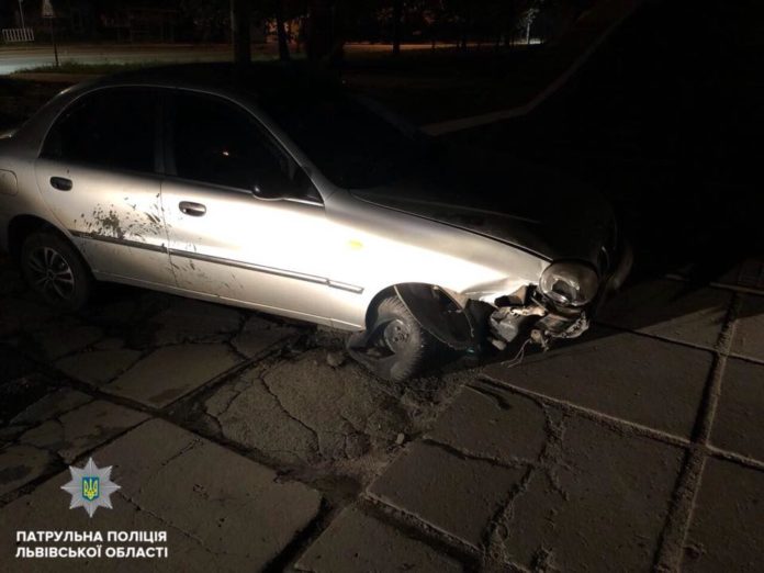 За дві ночі патрульні зупинили 25 водіїв, які керували в стані сп’яніння За дві ночі патрульні зупинили 25 водіїв, які керували в стані сп’яніння