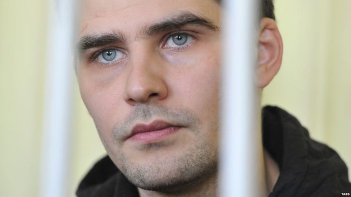 Звільнений політв’язень Костенко прибув до України Звільнений політв’язень Костенко прибув до України