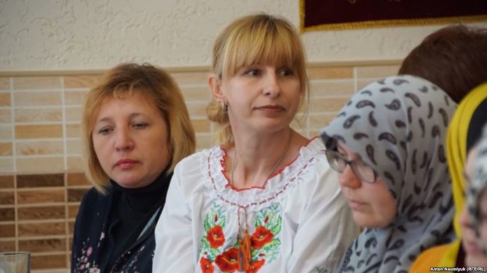 У Криму силовики проводять обшуки в активістки Українського культурного центру У Криму силовики проводять обшуки в активістки Українського культурного центру