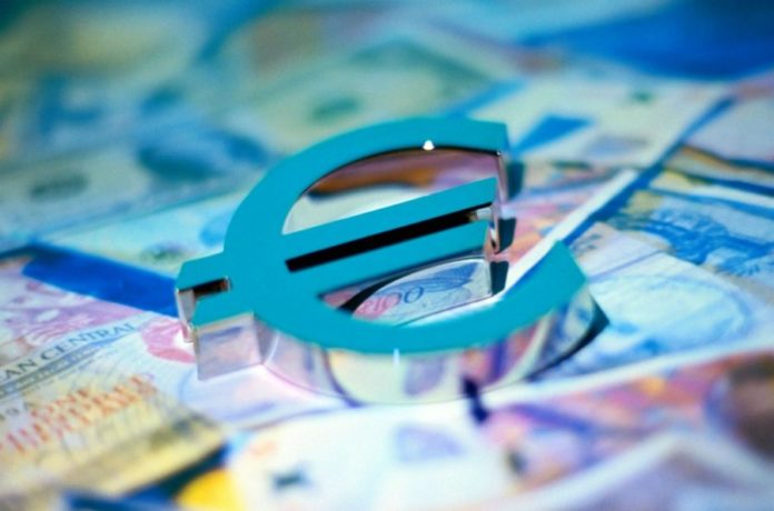 Україна вперше випустить гривневі єврооблігації Україна вперше випустить гривневі єврооблігації