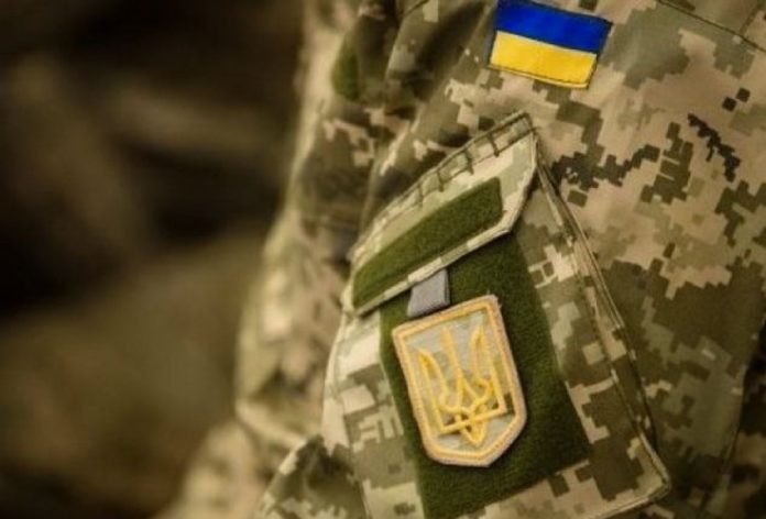 У Миколаєві знайшли повішеним військовослужбовця-контрактника У Миколаєві знайшли повішеним військовослужбовця-контрактника