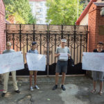 У Львові в консульство РФ намагалися передати листи до Олега Сенцова (фоторепортаж) - 5