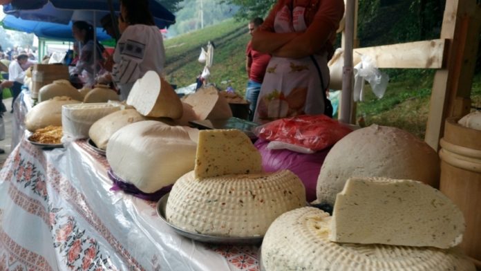 Гуцульська бриндзя може стати продуктом з маркою географічного зазначення Гуцульська бриндзя може стати продуктом з маркою географічного зазначення