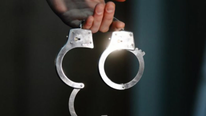 Чоловік півроку проведе на громадських роботах за побиття дружини Чоловік півроку проведе на громадських роботах за побиття дружини