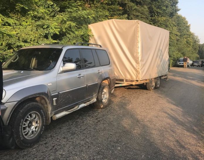 На Львівщині прикордонники перехопили дельтаплан, який летів до Польщі На Львівщині прикордонники перехопили дельтаплан, який летів до Польщі