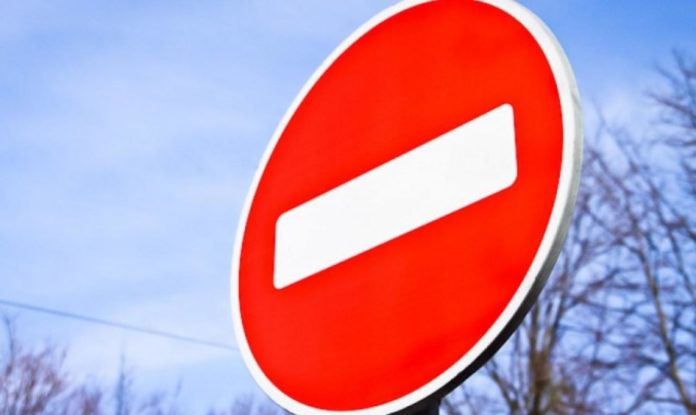 Завтра перекриють рух транспортних засобів на залізничному переїзді Клепарів-Брюховичі Завтра перекриють рух транспортних засобів на залізничному переїзді Клепарів-Брюховичі