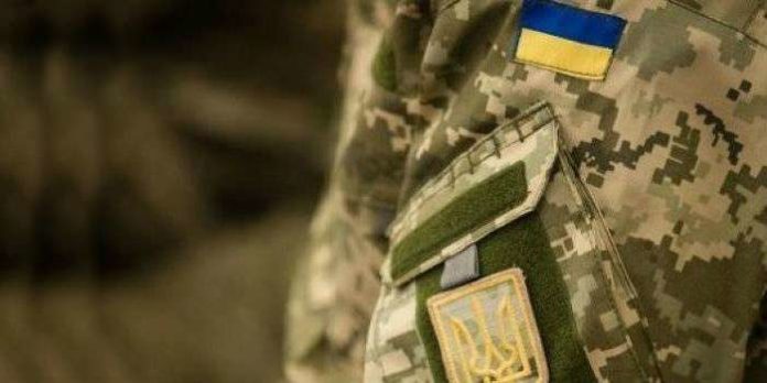 На Донеччині солдат з автомата вистрілив у голову сержанту На Донеччині солдат з автомата вистрілив у голову сержанту