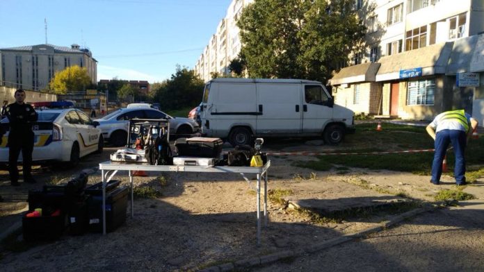 Суд відправив підозрюваного у вбивстві на вулиці Володимира Великого в СІЗО на 5 днів Суд відправив підозрюваного у вбивстві на вулиці Володимира Великого в СІЗО на 5 днів
