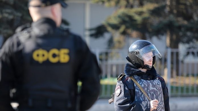Росія намагається виставити кримських татарів екстремістами і терористами, – Алім Алієв про обшуки на півострові Росія намагається виставити кримських татарів екстремістами і терористами, – Алім Алієв про обшуки на півострові