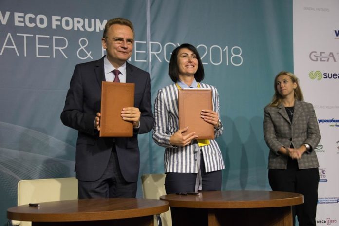 Львів підписав меморандум про 100% перехід на відновлювальну енергію Львів підписав меморандум про 100% перехід на відновлювальну енергію