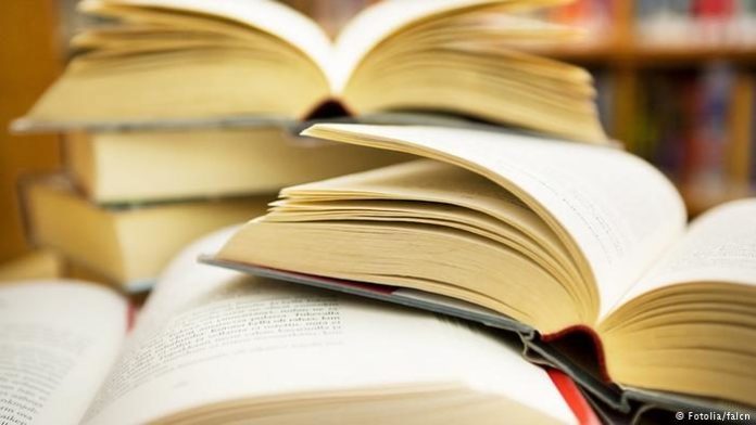 В Україну не пустили 5 пропагандистських книг з Росії В Україну не пустили 5 пропагандистських книг з Росії