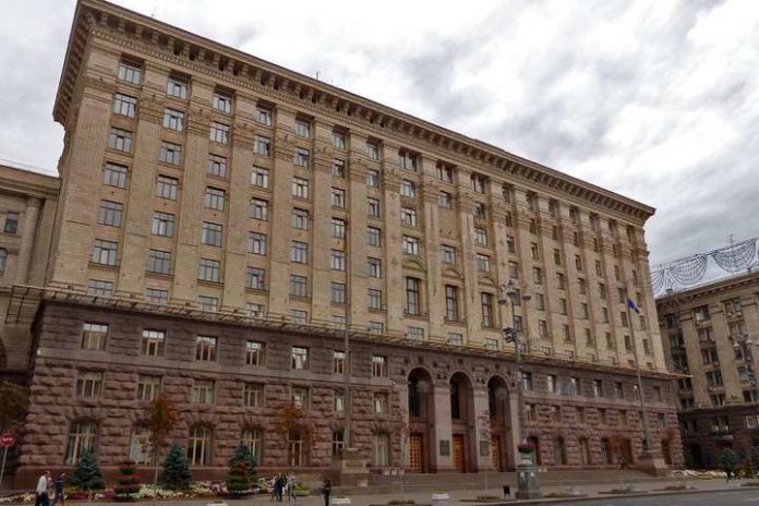 Садовий прокоментував розпуск фракції «Самопомочі» у Київраді Садовий прокоментував розпуск фракції «Самопомочі» у Київраді