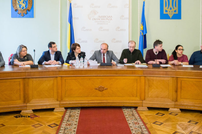 Стало відомо, конкурси на посади керівників яких комунальних закладів ЛОР стартують у жовтні Стало відомо, конкурси на посади керівників яких комунальних закладів ЛОР стартують у жовтні