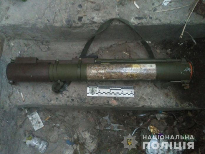 На Львівщині правоохоронці вилучили 12 одиниць зброї, 8 гранат та понад півтисячі набоїв На Львівщині правоохоронці вилучили 12 одиниць зброї, 8 гранат та понад півтисячі набоїв