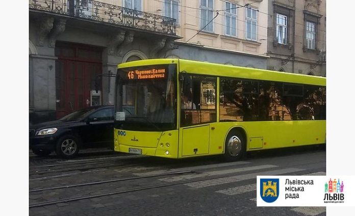 Сьогодні у Львові на маршрути виїхало 4 нові автобуси МАЗ Сьогодні у Львові на маршрути виїхало 4 нові автобуси МАЗ