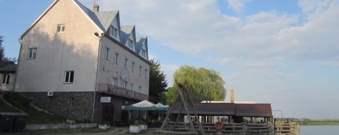 У Жовківському районі, на базі відпочинку, виявили вибуховий пакет У Жовківському районі, на базі відпочинку, виявили вибуховий пакет
