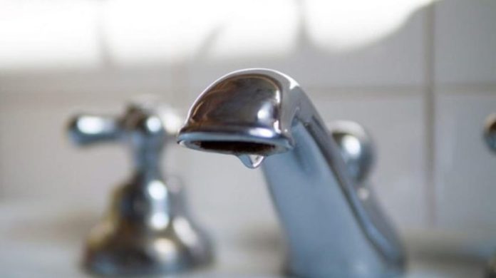 У захопленій Макіївці отруїлися водою щонайменше 87 осіб У захопленій Макіївці отруїлися водою щонайменше 87 осіб