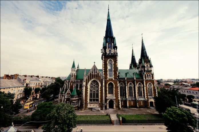У Львові відреставрують храм Ольги і Єлизавети У Львові відреставрують храм Ольги і Єлизавети