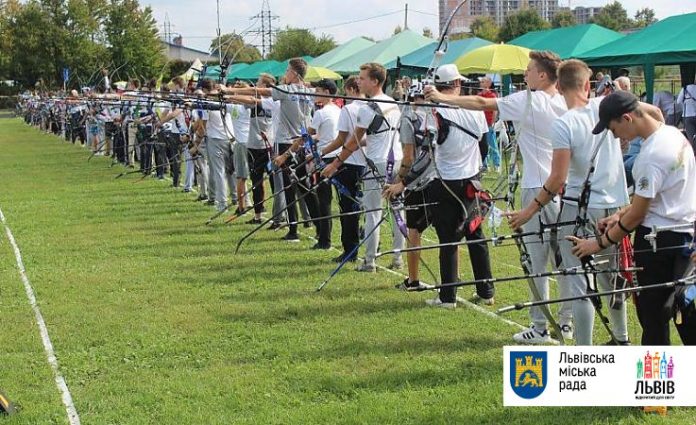 У Львові стартував міжнародний турнір зі стрільби з лука «Золота осінь» У Львові стартував міжнародний турнір зі стрільби з лука «Золота осінь»