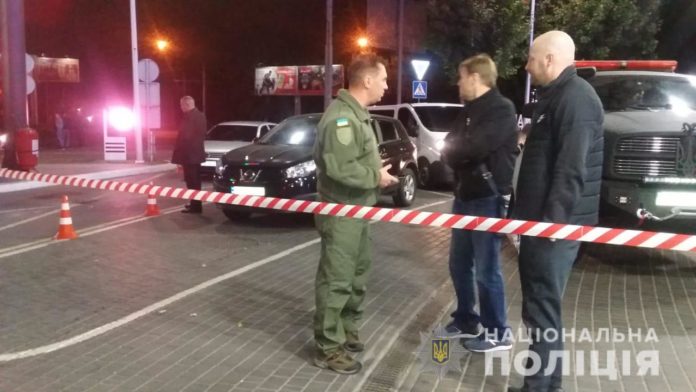 В Одесі розстріляли активіста Автомайдану (відео, фото) В Одесі розстріляли активіста Автомайдану (відео, фото)
