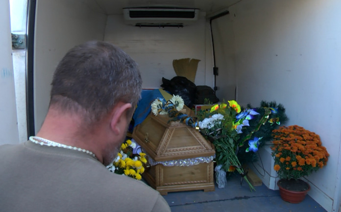 Львів провів у останню путь загиблого захисника Романа Магаса (фото) Львів провів у останню путь загиблого захисника Романа Магаса (фото)