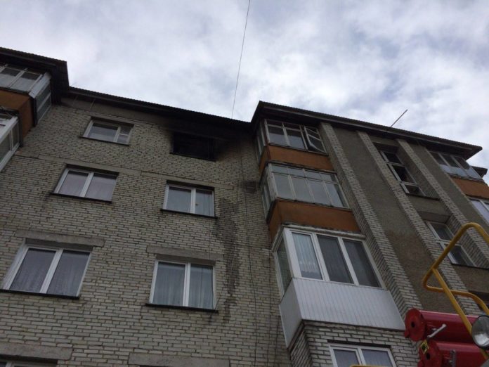 У Рудках згоріла квартира (фото) У Рудках згоріла квартира (фото)