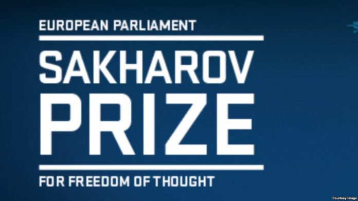 Європарламент присудив Олегу Сенцову премію імені Сахарова Європарламент присудив Олегу Сенцову премію імені Сахарова