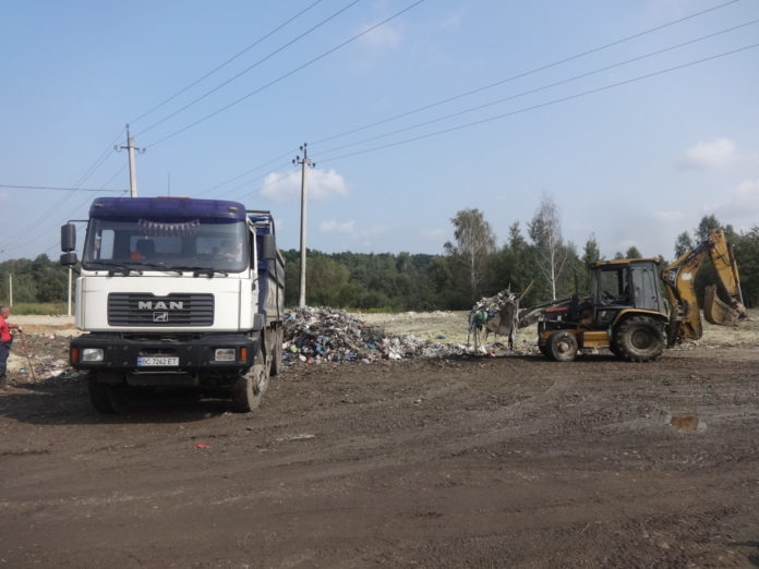 Перевантажувальна станція сміття на Північній працюватиме ще місяць Перевантажувальна станція сміття на Північній працюватиме ще місяць