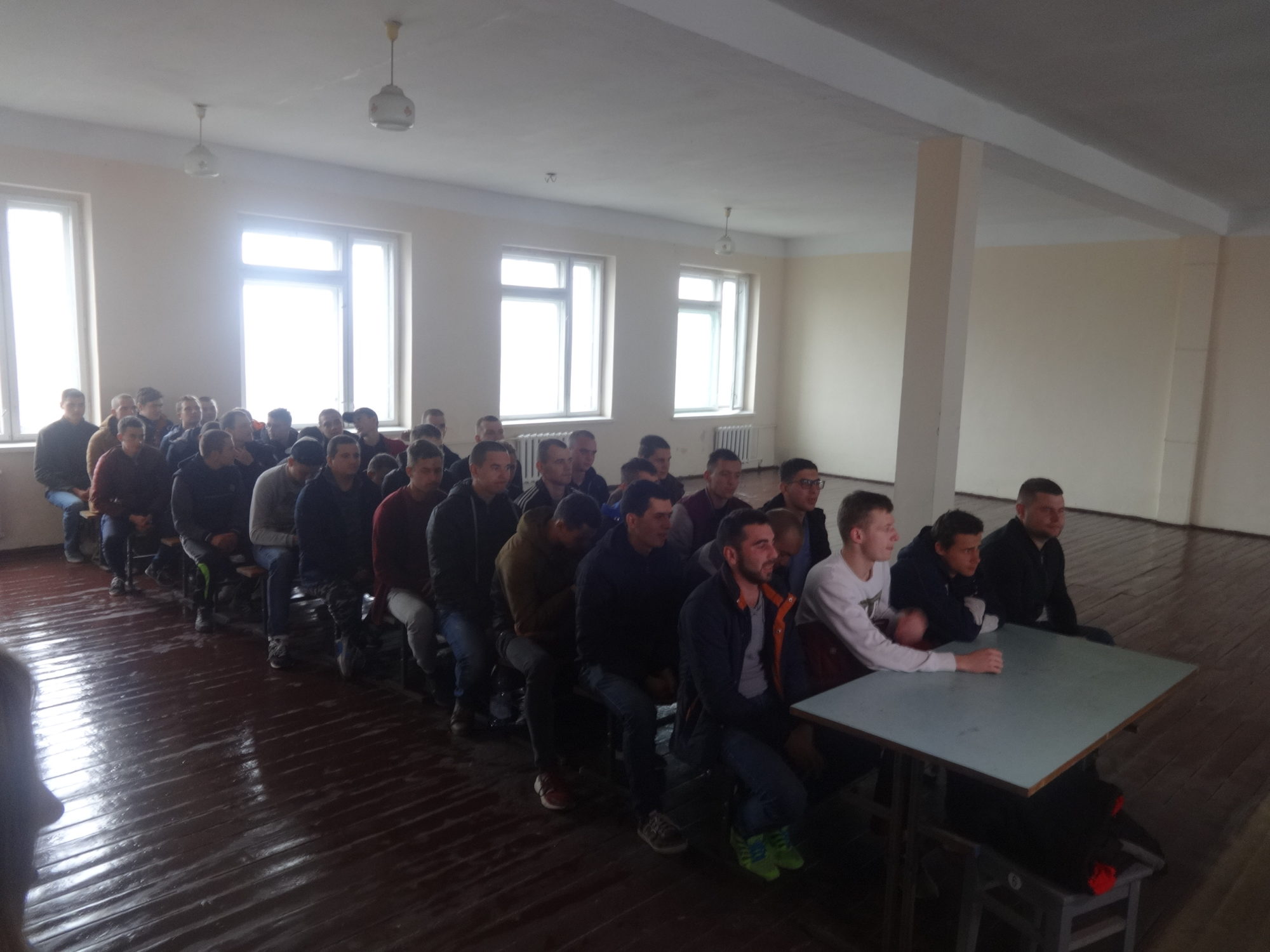 Низька явка по Львову та амбітні плани: як відбувається осінній призов (фото) - 2