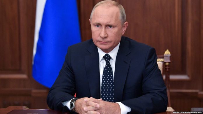 Порошенко і Трамп не привітали Путіна з 66-літтям Порошенко і Трамп не привітали Путіна з 66-літтям
