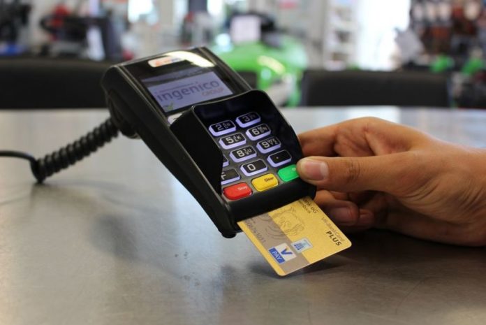 В Україні стали частіше використовувати безготівковий розрахунок В Україні стали частіше використовувати безготівковий розрахунок