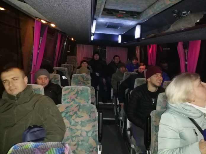Українські військовослужбовці поїхали на реабілітацію до Польщі (фото) Українські військовослужбовці поїхали на реабілітацію до Польщі (фото)