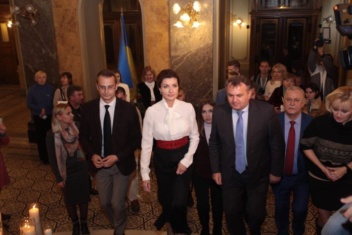 Марина Порошенко приїхала до Львова (фото) Марина Порошенко приїхала до Львова (фото)