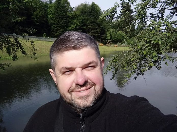 У Львові збирають гроші священику УГКЦ, який побував у полоні «ДНР» У Львові збирають гроші священику УГКЦ, який побував у полоні «ДНР»