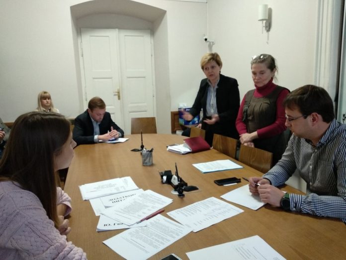 У Львові пропонують створювати житлово-будівельні кооперативи У Львові пропонують створювати житлово-будівельні кооперативи