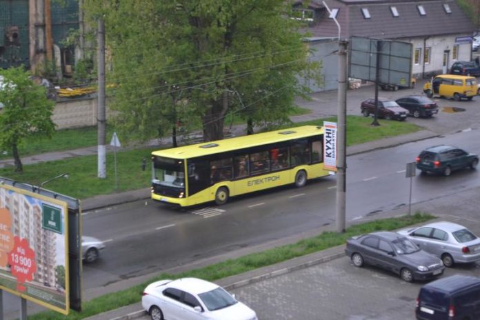 В Брюховичі зі Львова запустять великі автобуси