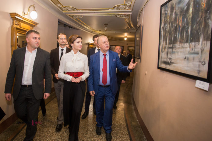 Марина Порошенко у Львові відкрила Міжнародний фестиваль оперного мистецтва (фото) Марина Порошенко у Львові відкрила Міжнародний фестиваль оперного мистецтва (фото)