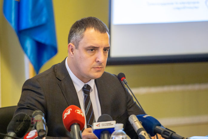 Як Ганущин відзвітував за третій рік роботи Львівської облради (фото) Як Ганущин відзвітував за третій рік роботи Львівської облради (фото)