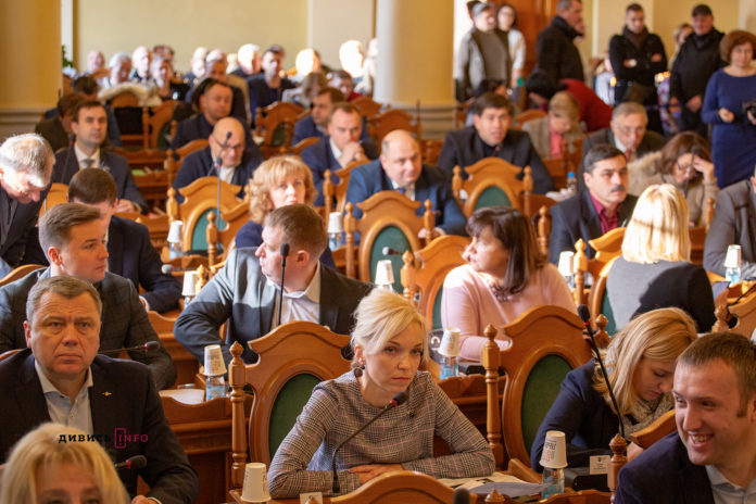 Львівські депутати ліквідували ще одну комунальну стоматологічну поліклініку Львівські депутати ліквідували ще одну комунальну стоматологічну поліклініку