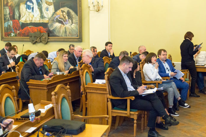 У Львові на вдосконалення системи цивільного оповіщення витратять 7 мільйонів У Львові на вдосконалення системи цивільного оповіщення витратять 7 мільйонів