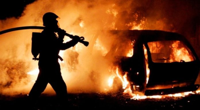 На Львівщині загорілось авто, яке потрапило у ДТП На Львівщині загорілось авто, яке потрапило у ДТП
