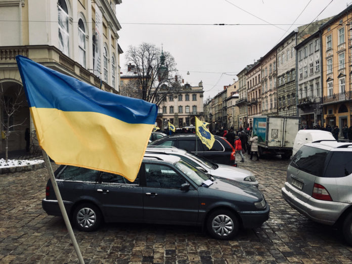 Учасники «Авто Євро Сила» розблокували дороги Учасники «Авто Євро Сила» розблокували дороги