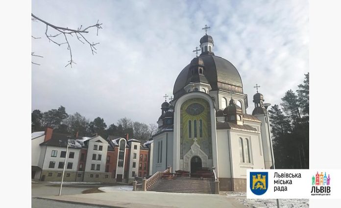 У Брюховичах освятили новий храм УГКЦ (відео) У Брюховичах освятили новий храм УГКЦ (відео)